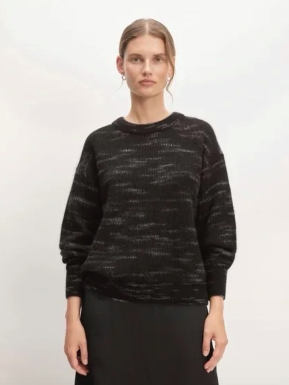 Everlane the Cocoon Crew Sweater in Alpaca Black Heather